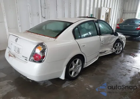 2004 Nissan Altima 3.5 Se из США, поврежденный, VIN 1N4BL11DX4C126223